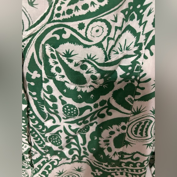 ⛵️Anthropology Maeve Green and White Paisley floral print blouse size Xsmall GUC - Picture 8 of 10
